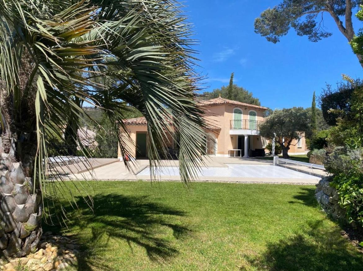 Belle Villa Dans Clos Prive - Saint Raphael Boulouris Exterior photo